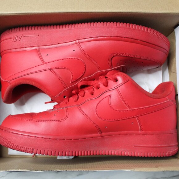 Nike Air Force 1 Low Triple Red Trainers. - Picture 1 of 8